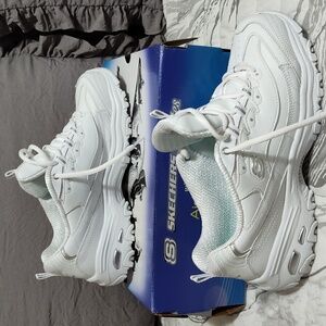 Skechers D'Lites White Sneakers (NWOT)